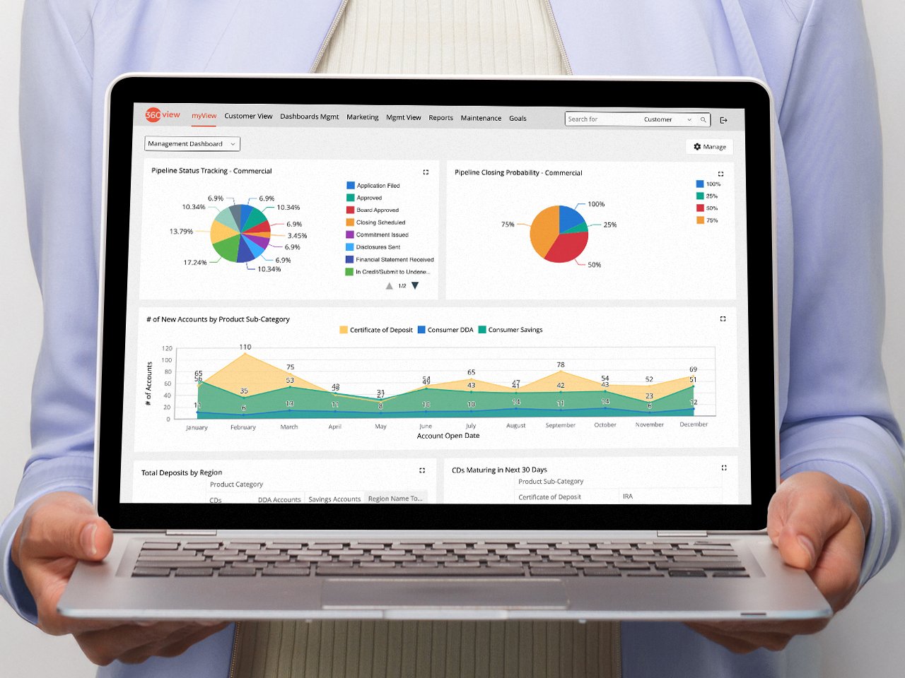 open-laptop-with-360ViewCRM-dashboard
